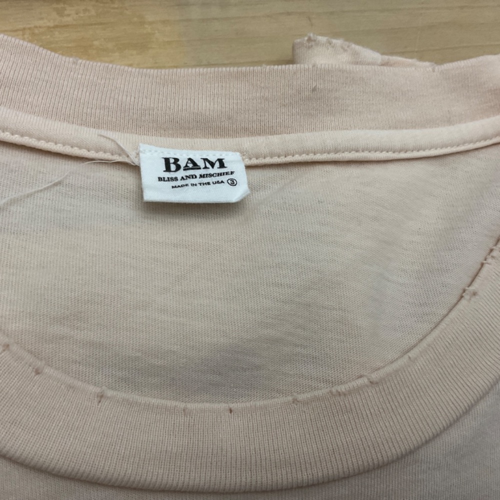 BLISS & MISCHIEF. BAM. LONG SLEEVE TEE VINTAGE - Picture 4 of 5
